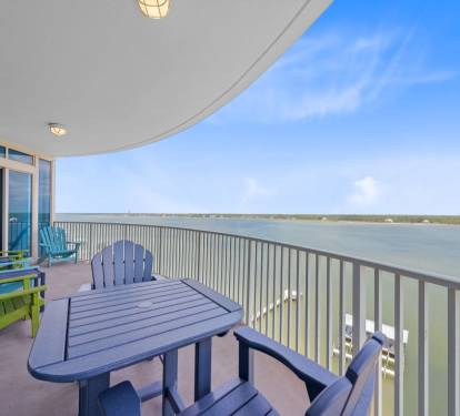 Lagoon Tower 902 Lagoon Front Balcony