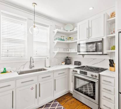Fully stocked kitchen