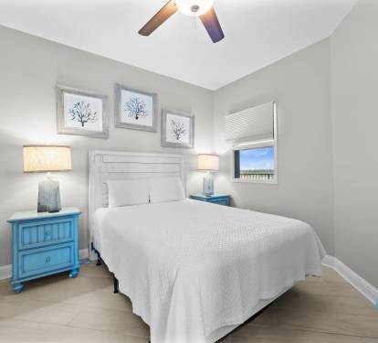 Lighthouse 515 Bedroom 3 with Queen Bed