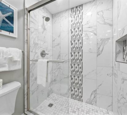 Lighthouse 515 Bathroom 3 with Custom Step-in Shower