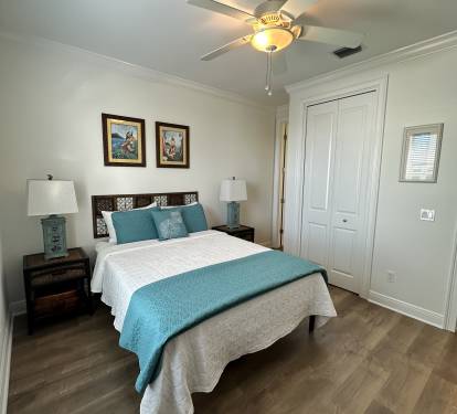 Guest Bedroom 2 (Queen)