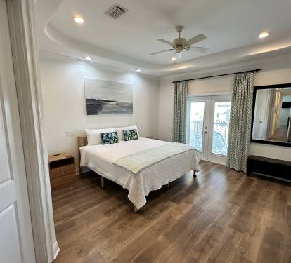 Master Bedroom (King)
