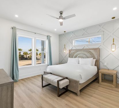 1st Floor - King Guest Suite