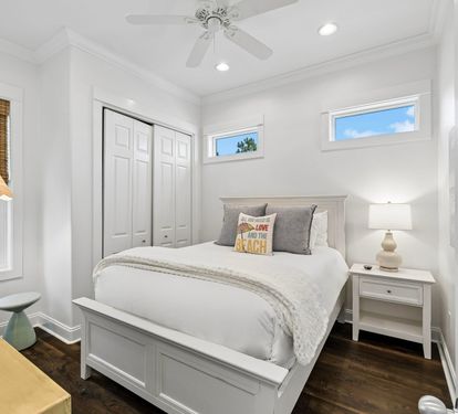2nd Floor - Queen Guest Suite