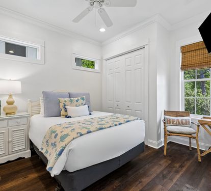 2nd Floor - Queen Guest Suite
