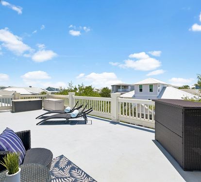 Gather with Friends on the 3rd Floor Deck!