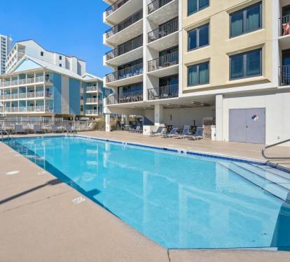 3 Island Winds West Outdoor Pool