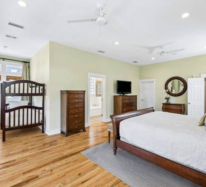 Primary King Suite - Twin Bunk, Flat-Screen TV & Private Balcony