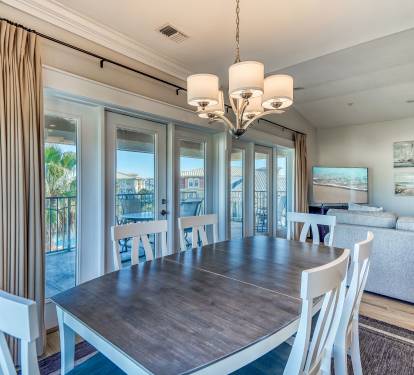 Dining Area - Seating for 6!