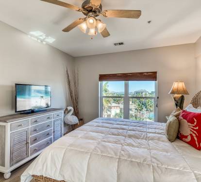 Primary King Suite - Equipped with a Flat-Screen TV