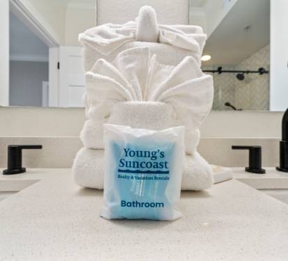 Crystal Tower 904 Bathroom Amenity Package