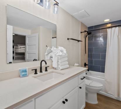 Crystal Tower 904 Bathroom 2 with Tub Shower Combo
