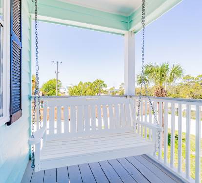 Wanderlust Front Porch Swing