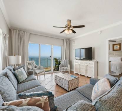 Crystal Shores West 601 Living Room