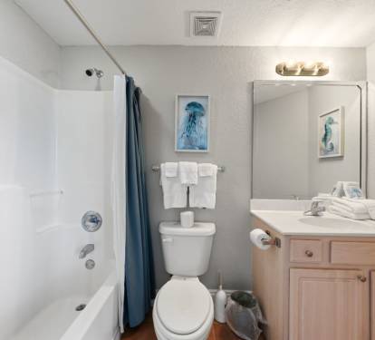 Crystal Shores West 601 Bathroom 3