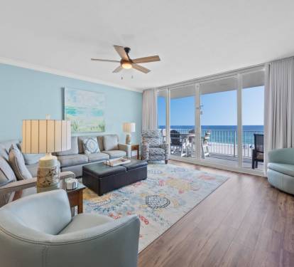 San Carlos 401 Living Room