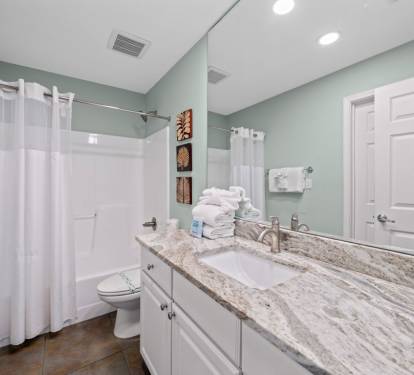 San Carlos 401 Bathroom 3