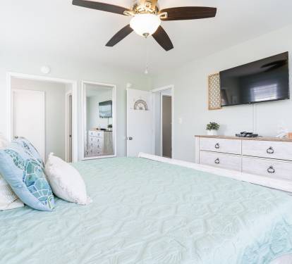 Wanderlust Primary Bedroom with King Bed