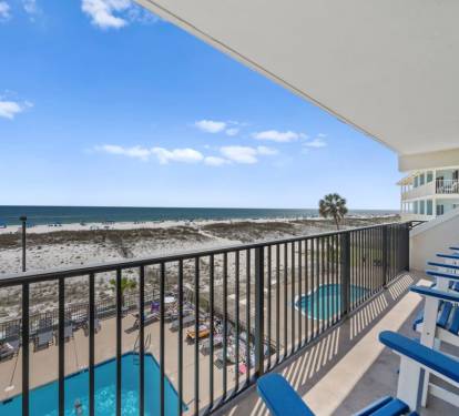 6 Island Winds 280 Balcony