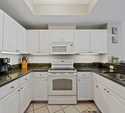 Crystal Tower 1101 Kitchen