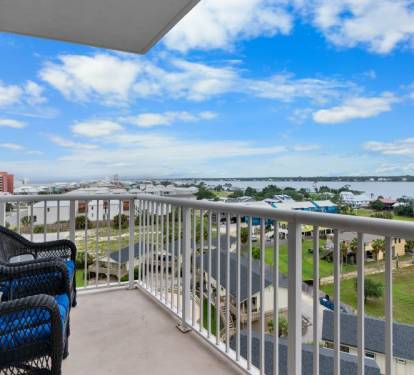 Crystal Tower 709 Bedroom 2 Private Northside Balcony