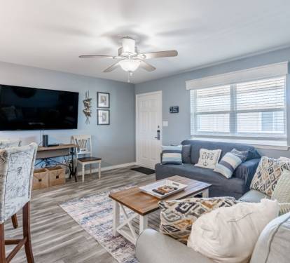 Gulf View 19 Living Room with Queen Sleeper and Smart TV