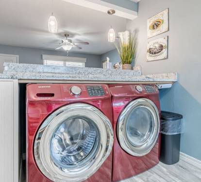 Gulf View 19 Laundry with Full Size Washer + Dryer