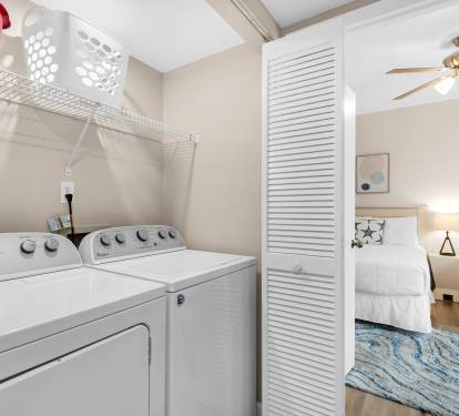 Full Size Washer and Dryer In Unit