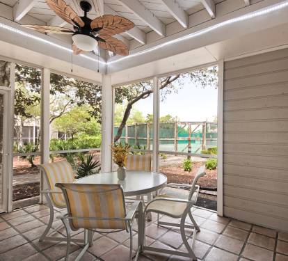Private Screen Porch