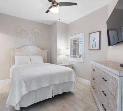 Lighthouse 901 Bedroom 3 with Queen Bed