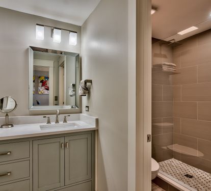 En Suite Guest Bathroom