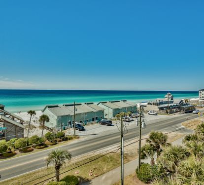 Emerald Gulf Views