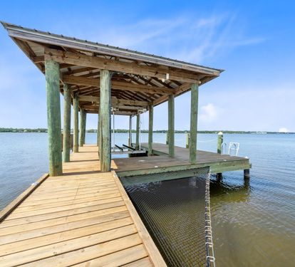 His & Hers Private Pier with Stretch Net for lounging