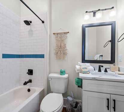 His & Hers Bathroom 2