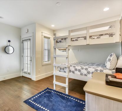 1st Floor Bunk Nook - Queen over Queen Bunk Bed