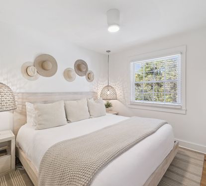 2nd Floor - King Guest Suite