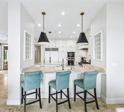 Ample Counterspace + Bar Seating for 3