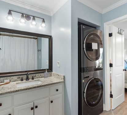 Master Bathroom with Washer/Dryer