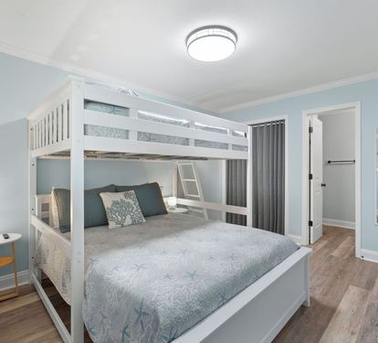 2nd Bedroom with En-Suite Bathroom