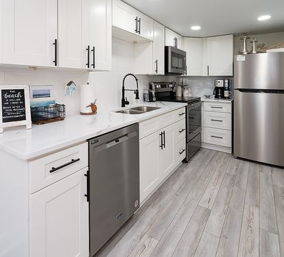 Completely remodeled kitchen - everything is new. 