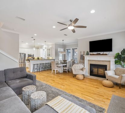 Cozy & Inviting Living Area