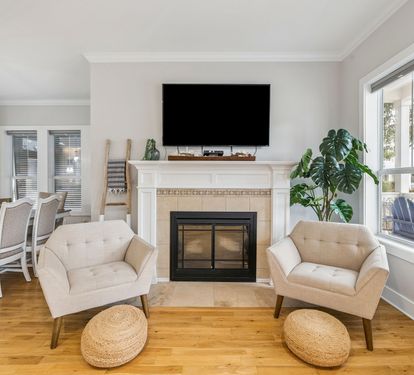 Cozy Up & Enjoy a Movie Night with Friends & Family!