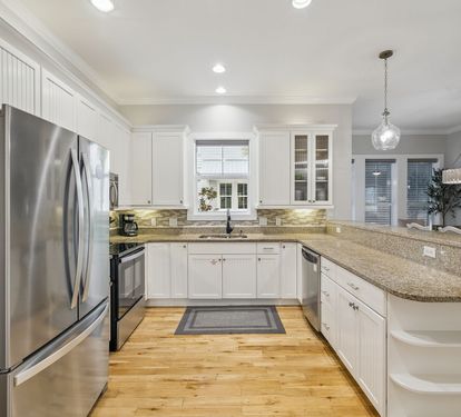 Fully Equipped Kitchen - Offering Stainless Steel Appliances