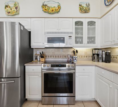 Fully Equipped Kitchen Offering Stainless Steel Appliances