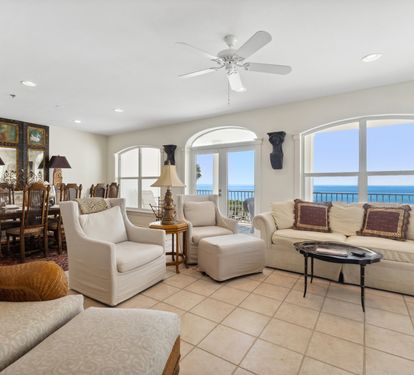 Take in the Wall to Wall Gulf Views!