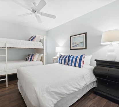 Queen Family Bedroom - Offering a Queen Bed + Twin-over-Twin Bunk Bed