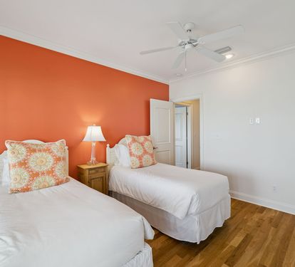 2nd Floor - Twin Guest Suite