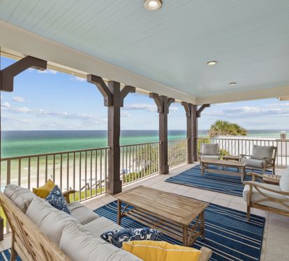 2nd Floor Gulf-Front Balcony - Relax & Enjoy the Breeze!