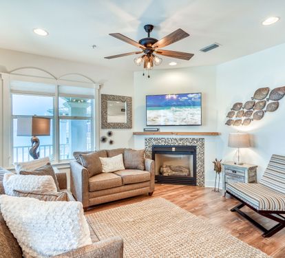 Main Living Area - Alternate View