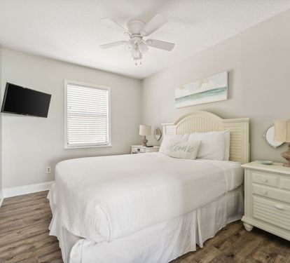 Queen Guest Bedroom - Equipped with a Flat-Screen TV
